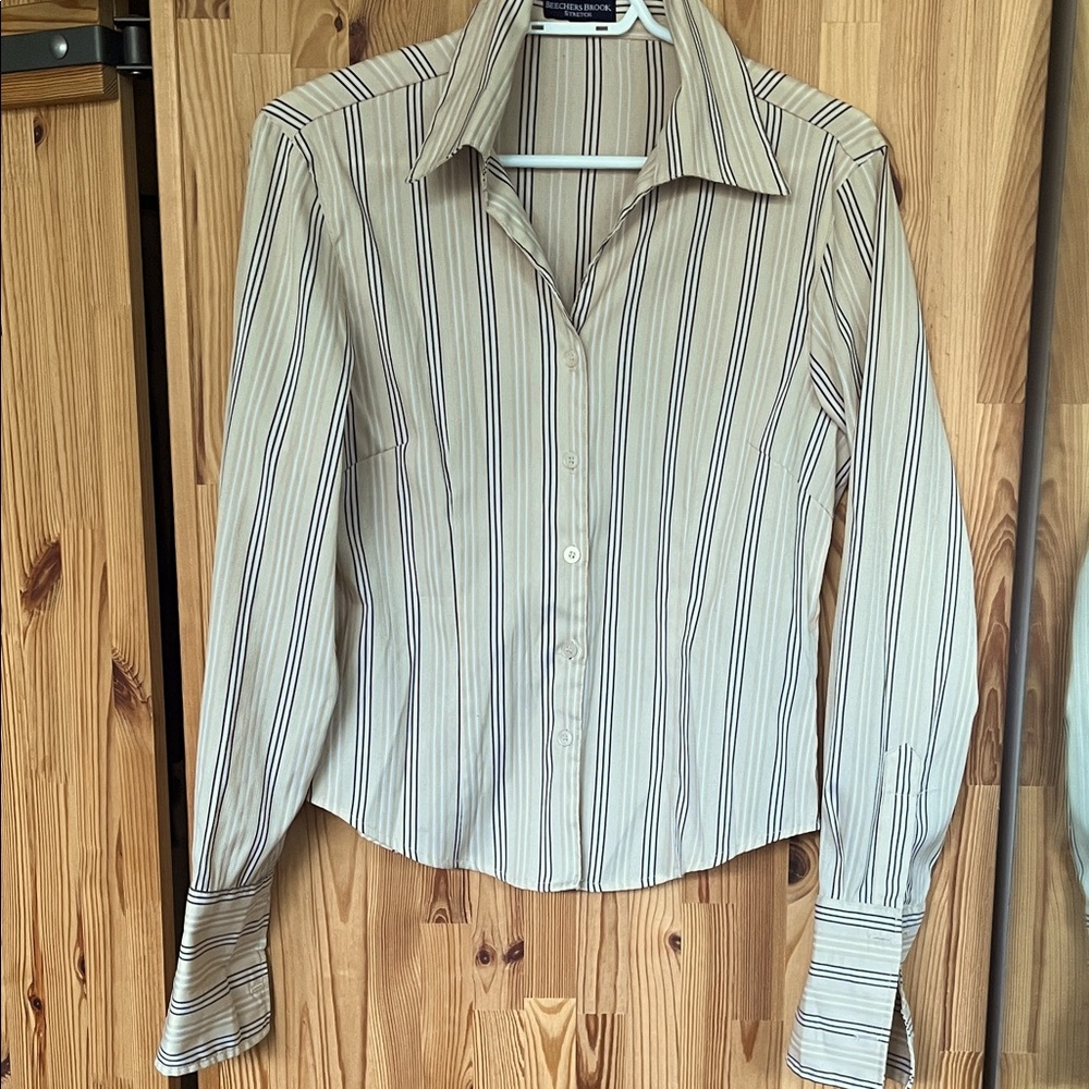 Vintage Beechers Brook stretchy fitted blouse (size M)